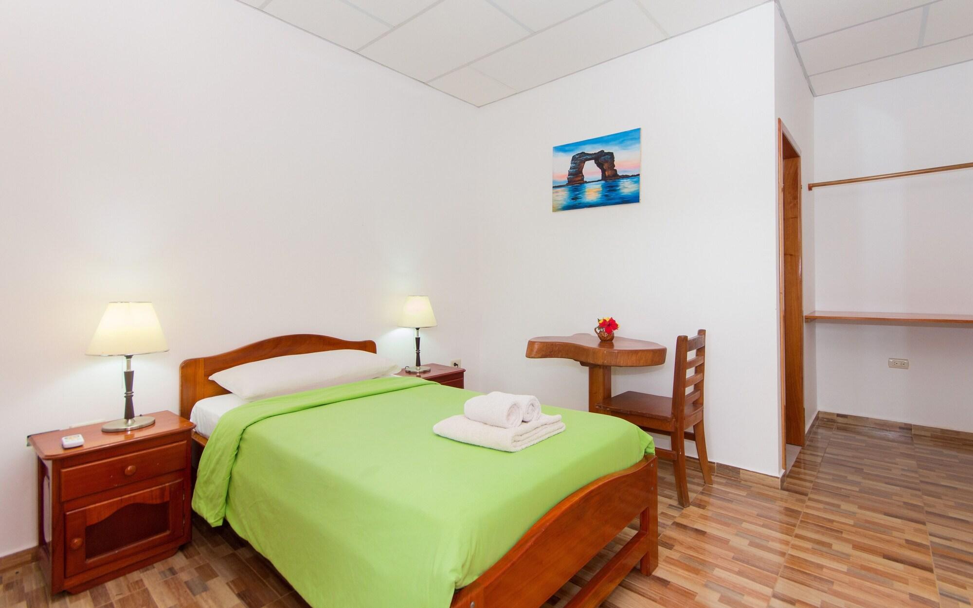 Hotel Twin Galapagos Пуерто-Айора Екстер'єр фото