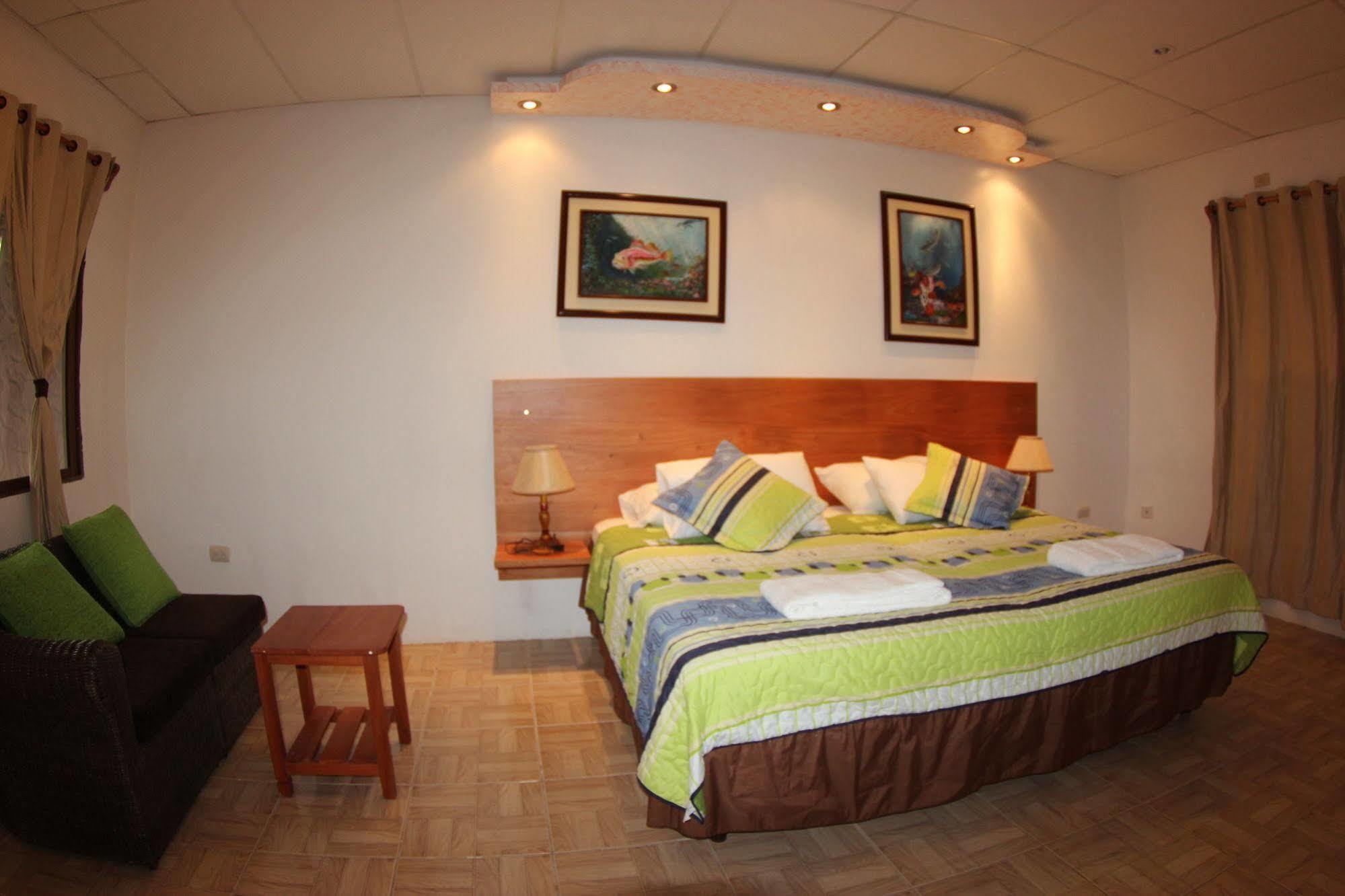 Hotel Twin Galapagos Пуерто-Айора Екстер'єр фото