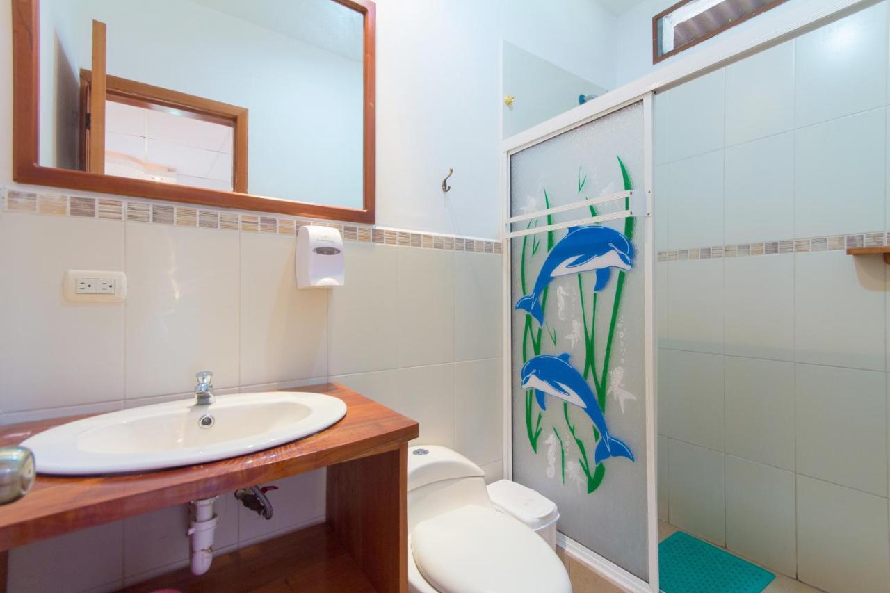 Hotel Twin Galapagos Пуерто-Айора Екстер'єр фото