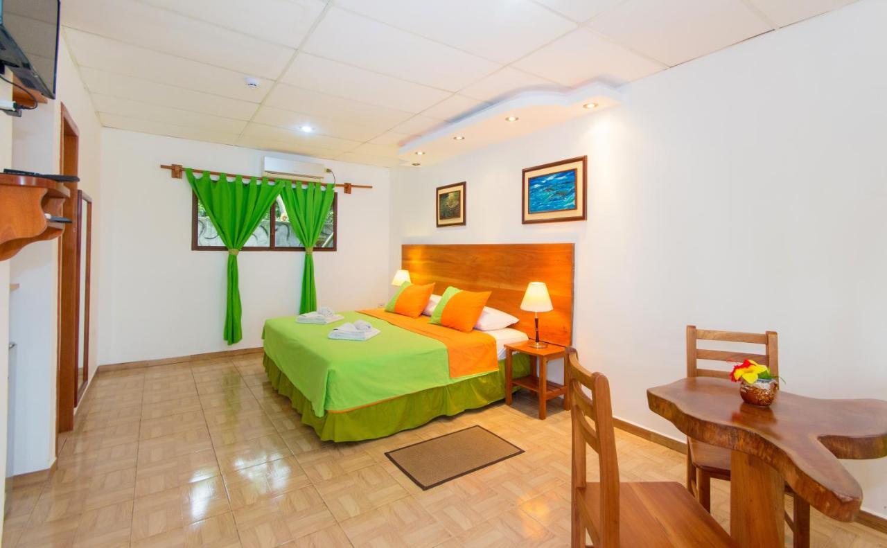 Hotel Twin Galapagos Пуерто-Айора Екстер'єр фото